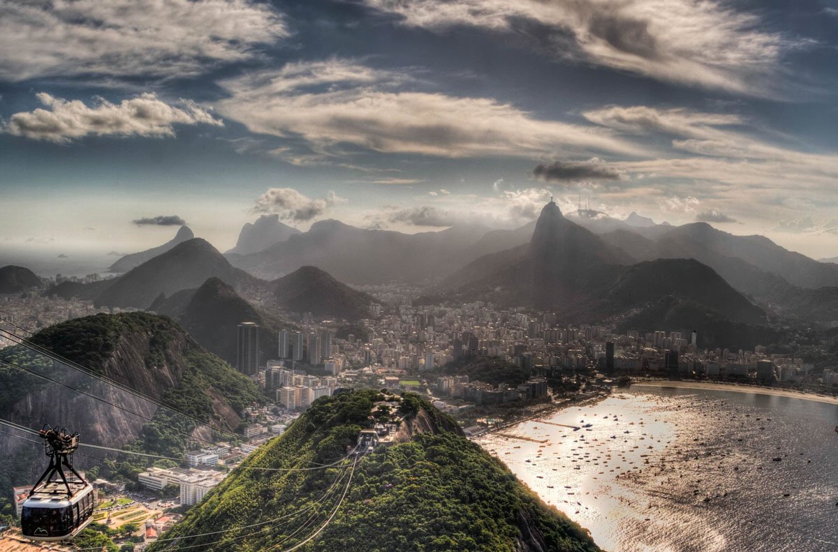 InfurMagazine's tweet photo. #GoodbyeRio #GoodbyeOlympics... #Rio2016 
https://t.co/E3XON520ub https://t.co/luYSsW4NkO