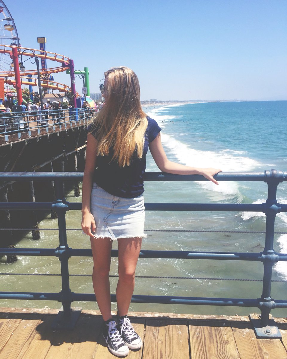 Amanda Hedges (@amanda_hedges_) on Twitter photo 