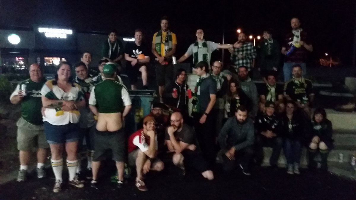theaxepdx's tweet photo. Camp 107. Get fucking wierd. We would have made it home but Adi got high https://t.co/4ZhluM3rFh