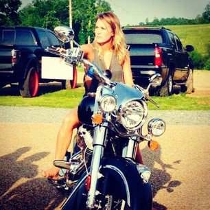 MotorCycleDate1's tweet photo. I would love to share my experience with  #bikerdatingsites https://t.co/mz2nfYEg6a  #bikersingles #bikergirls https://t.co/Ua14bR21pJ