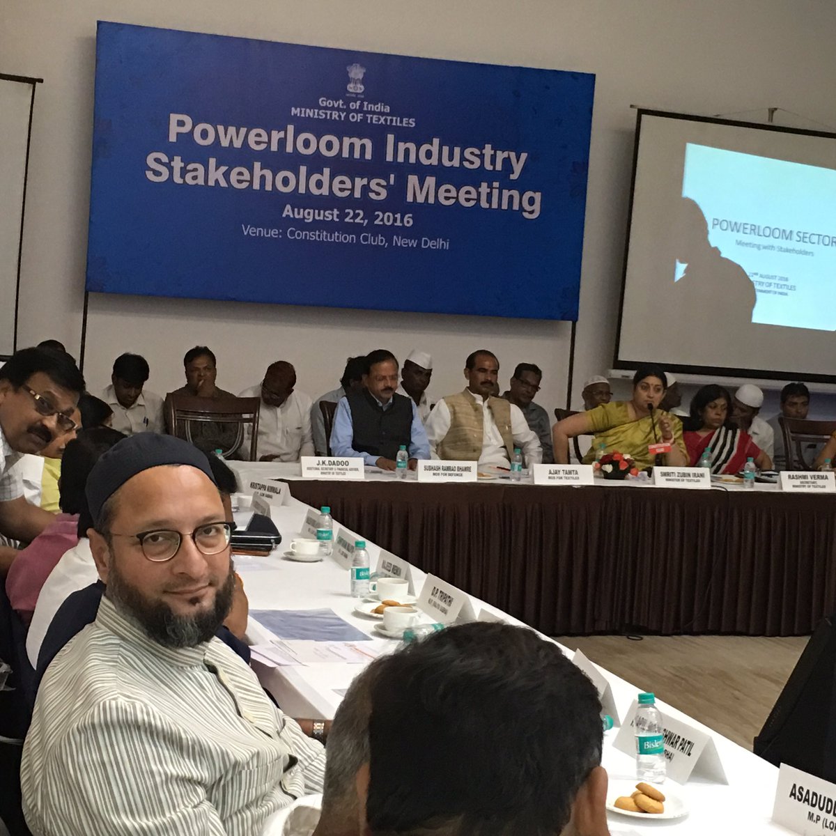 asadowaisi's tweet photo. 2 crores people get employment through 50 lakh powerlooms country which is in dire straits needs review AntiDumping https://t.co/p84Mv5DV28