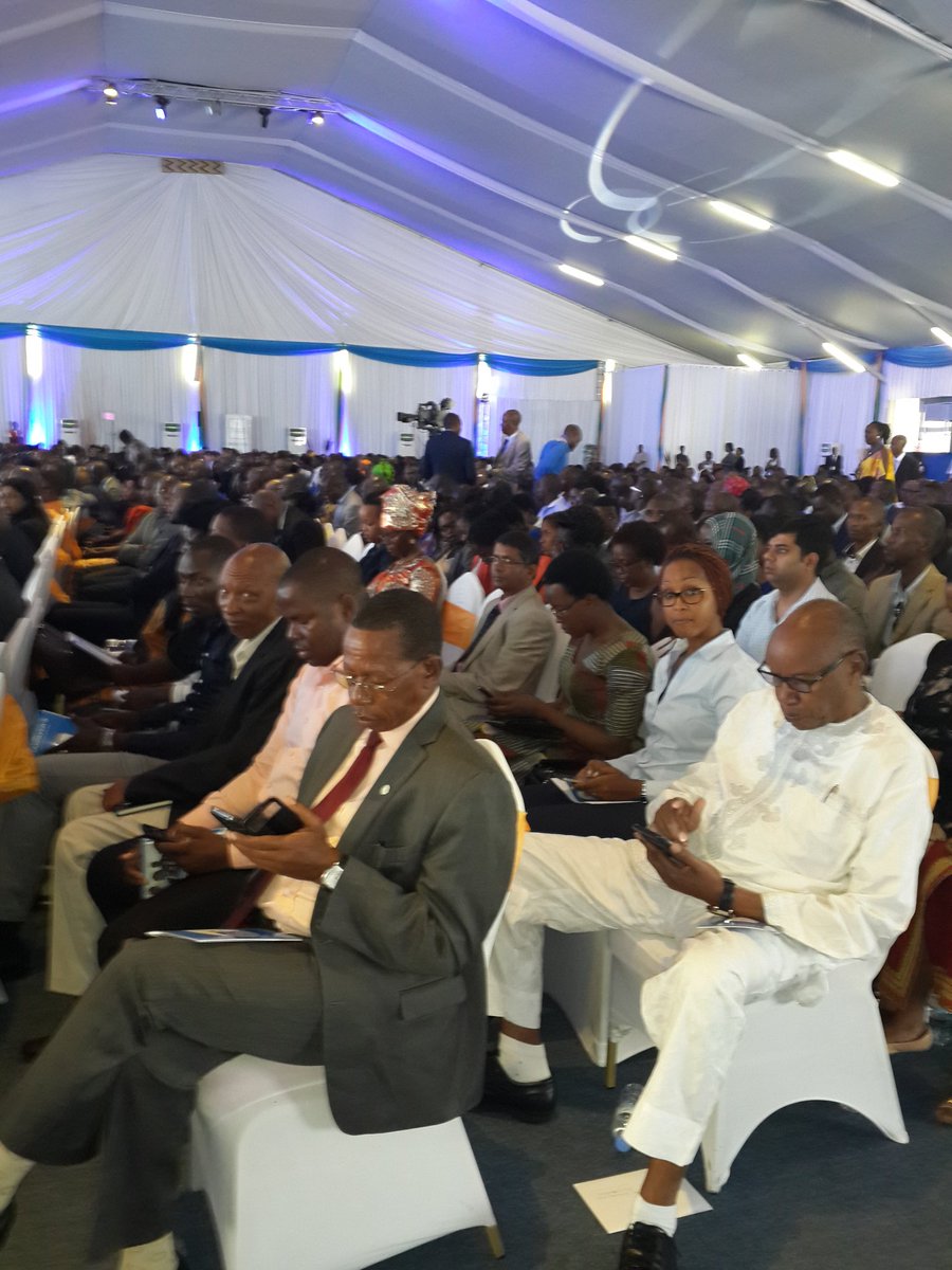 PrimatureRwanda's tweet image. Minisitiri w'Intebe  @amurekezi ategerejwe muri #KCEV ahizihirizwa Umunsi wo gushimira Abasora. #Taxpayersday2016