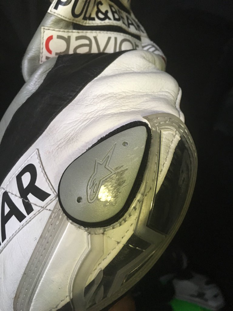 Shout out to <a href="/Michelin_Sport/">Michelin Motorsport</a>. Elbow was on the deck once that hard rear wet tyre started hooking up #leanangle #grip