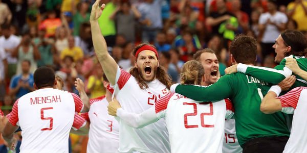 _PeterJ_'s tweet photo. Denmark is Olympic Handball Champion! https://t.co/BwOPrR0KuA #DEN #handball https://t.co/lCxpkNp83j