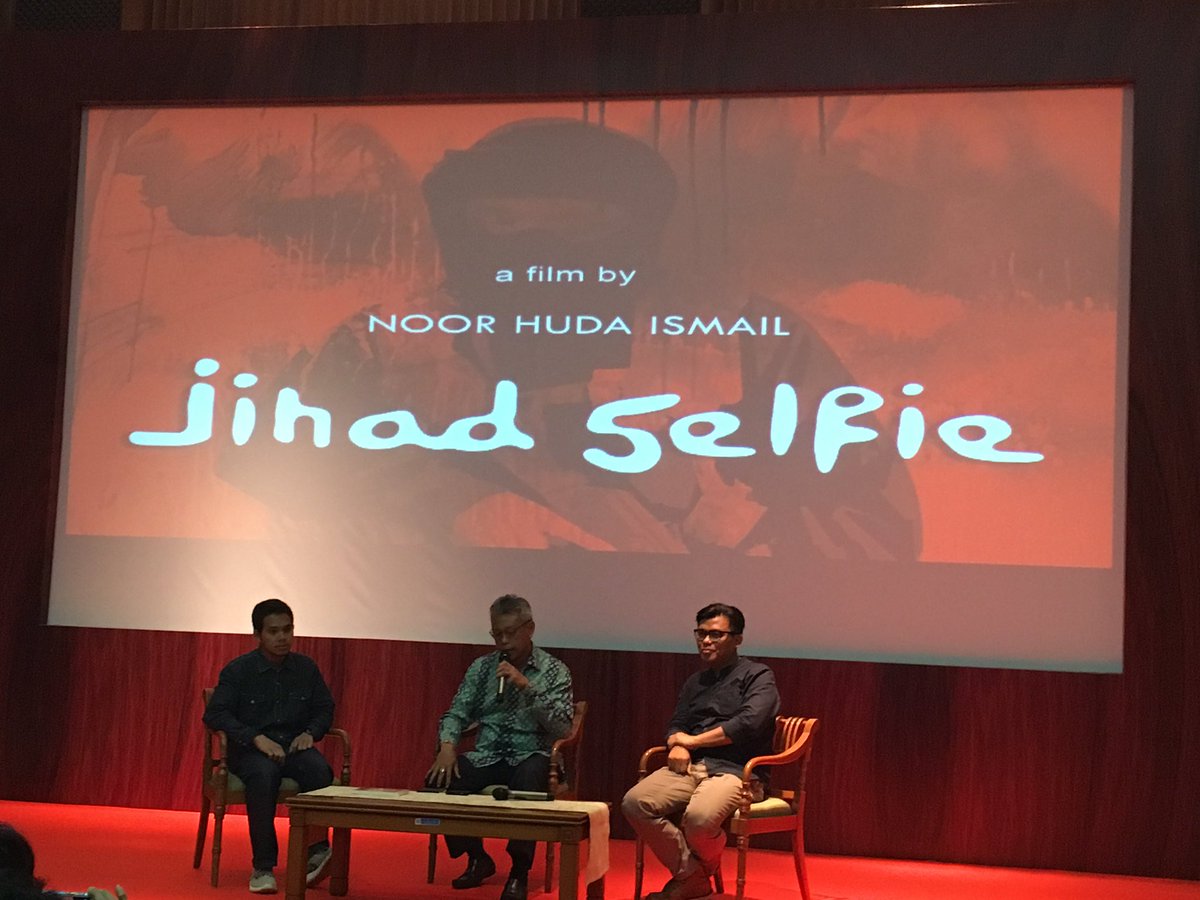 Melawan Terorisme melalui Film #JIHADSELFIE karya Noor Huda Ismail yg dibuka o/ Wamenlu AM Fachir @Portal_Kemlu_RI