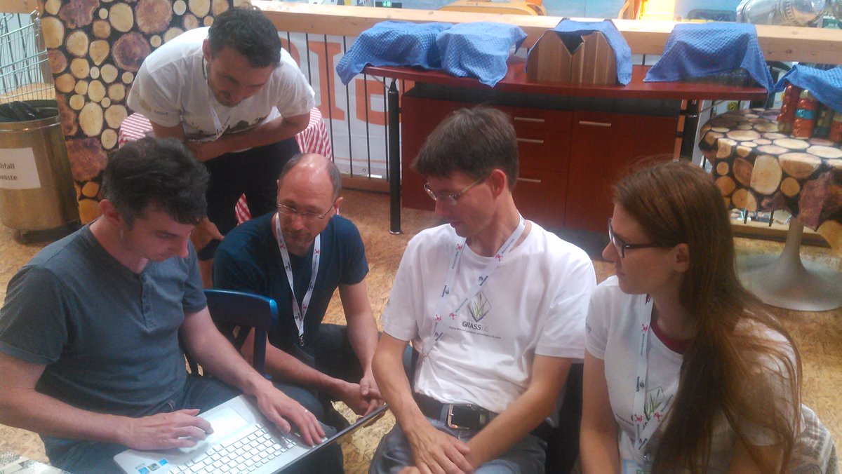 NikAlexandris's tweet image. @EvenRoualt and #grassgis devs hacking on &quot;Mercator&quot; stuff at #FOSS4G2016.
