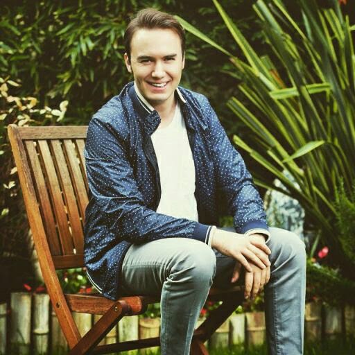cecelisbest's tweet photo. çoklu rt yapın MustafaCeceli NeredeKelebek https://t.co/KfBjEd9yQs