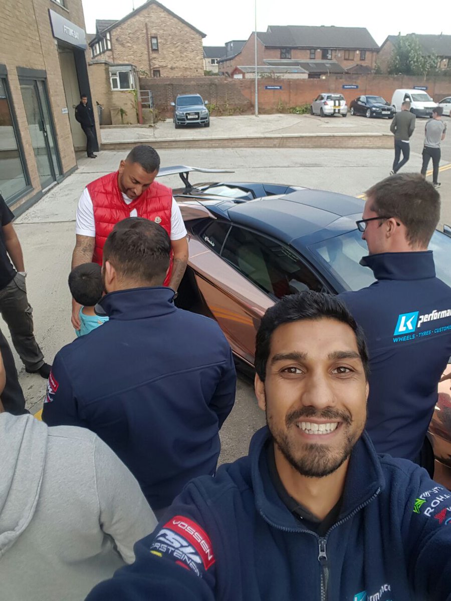 lkperformance's tweet photo. Somebody was happy to see @yiannimize   😂😂
#LKPerformance #Yiannimize https://t.co/ory2DAU6zD