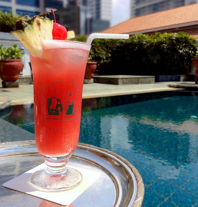 reztau_'s tweet photo. #RecetteDuJour : #Cocktail "The Singapore Sling". #SummerCocktail #Singapor #Reztau
https://t.co/gTxMQhRy4P https://t.co/SV7j87bTbw