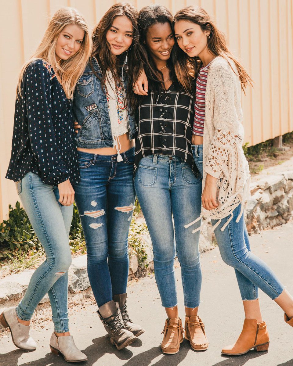 HollisterCoJP's tweet photo. #ζζζ₯γγ¬γΌγ«γΊγ’γγγ³γΉγΉγγ¬γγγ§GOοΌ https://t.co/SLFNp8kQGu #Hollisterjapan #HCoAdvancedStretch https://t.co/TMjgFVKd5z
