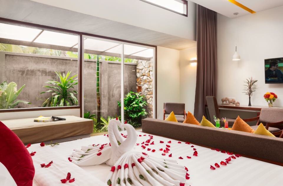 BonnSok's tweet photo. Cabana Room with private garden-honeymooner #popularresidence #siemreap #angkor #cambodia 
https://t.co/V3kQkGxuG6 https://t.co/PClYRabyZq