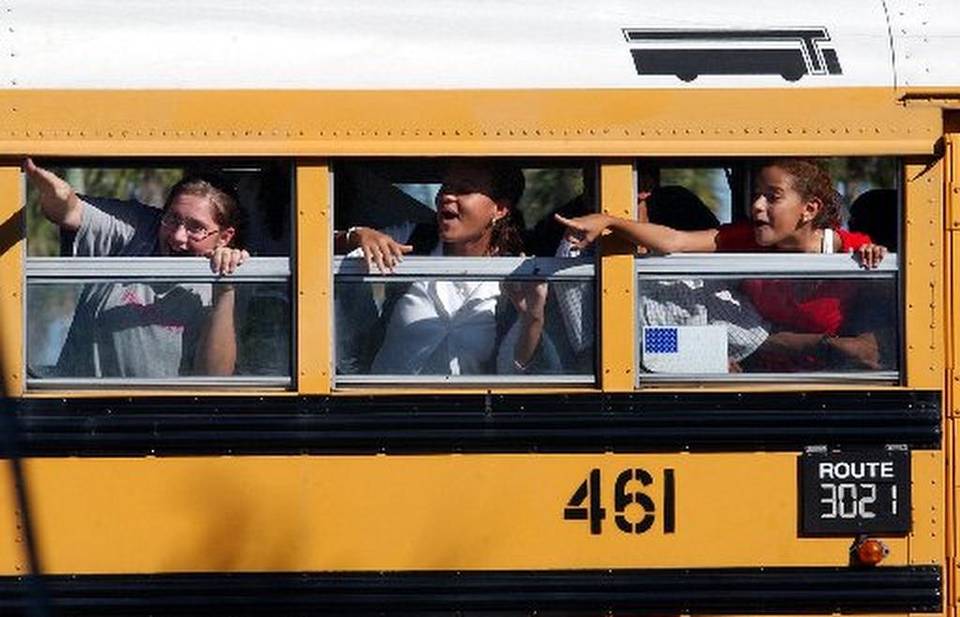 MiamiHerald's tweet photo. How to survive the first day of school https://t.co/CqWhD3Nnoo #FirstDayDade #FirstDayBroward https://t.co/TJkwKiIVKj