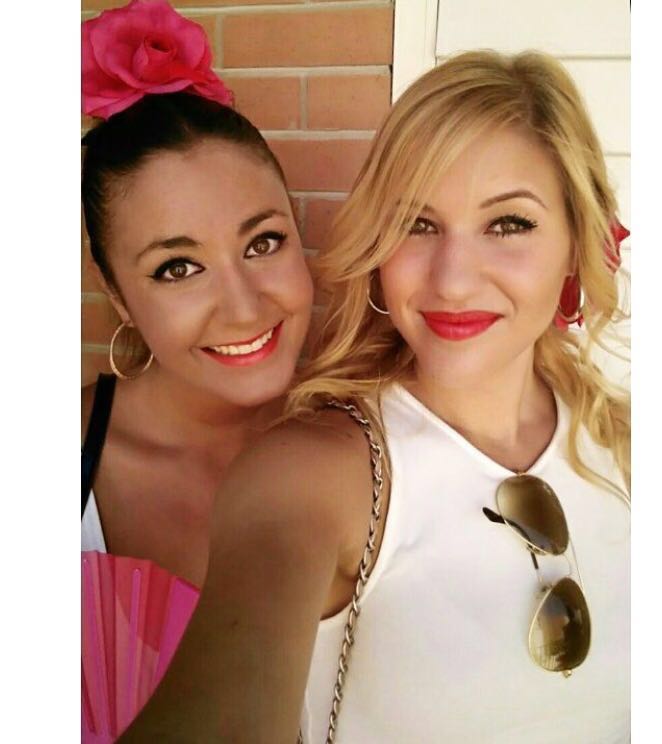m_glez92's tweet photo. ¡Viva Málaga y su gente! 💃💃 #somosdeferias https://t.co/a8DozncAQh