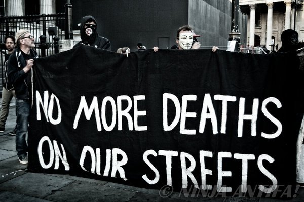 SinfulHazeCE's tweet photo. What ever you love could be taken away, take this $$ keep the change and have a nice day. #OpSafeWinter #UK https://t.co/IrWPkydlkx