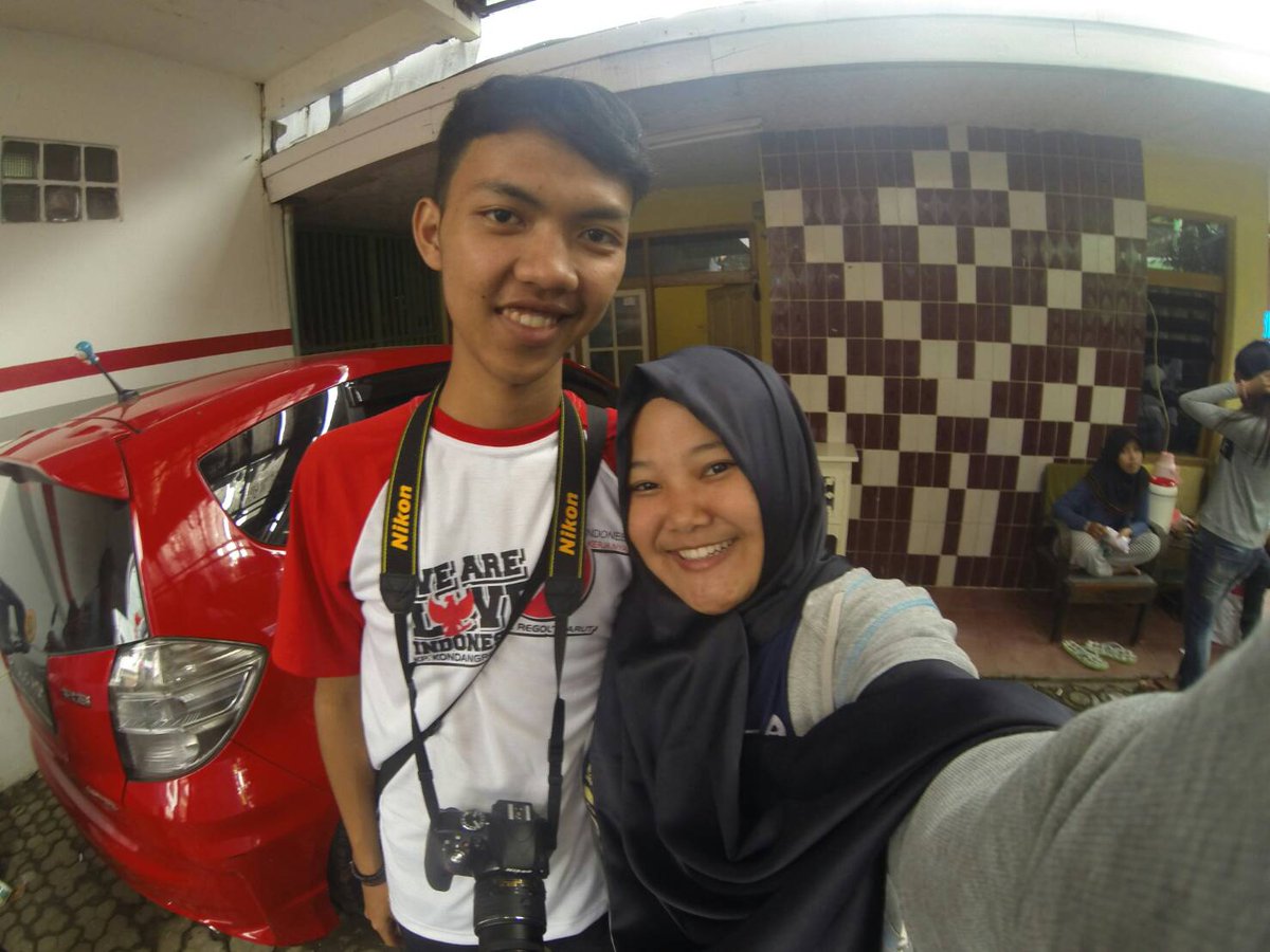 RizkiGam's tweet photo. jalan sehat memperingati kemerdekaan RI ke-71, dengan ditemani si dia. makasih yaa
#71indonesiamerdeka 
#merdeka https://t.co/NCoiBctIl1