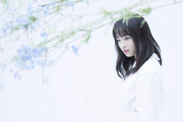 Suzu_erina_'s tweet photo. いろんな方と知り合って、すずちゃんの情報たくさん知りたいです！

#広瀬すずに会いたい人RT 
#広瀬すず 
#広瀬すず好きな人RT 
#繋がりたい人RT
#すずちゃん可愛いと思う人RT 
#RTした人全員フォローする https://t.co/iGtyHvTtem