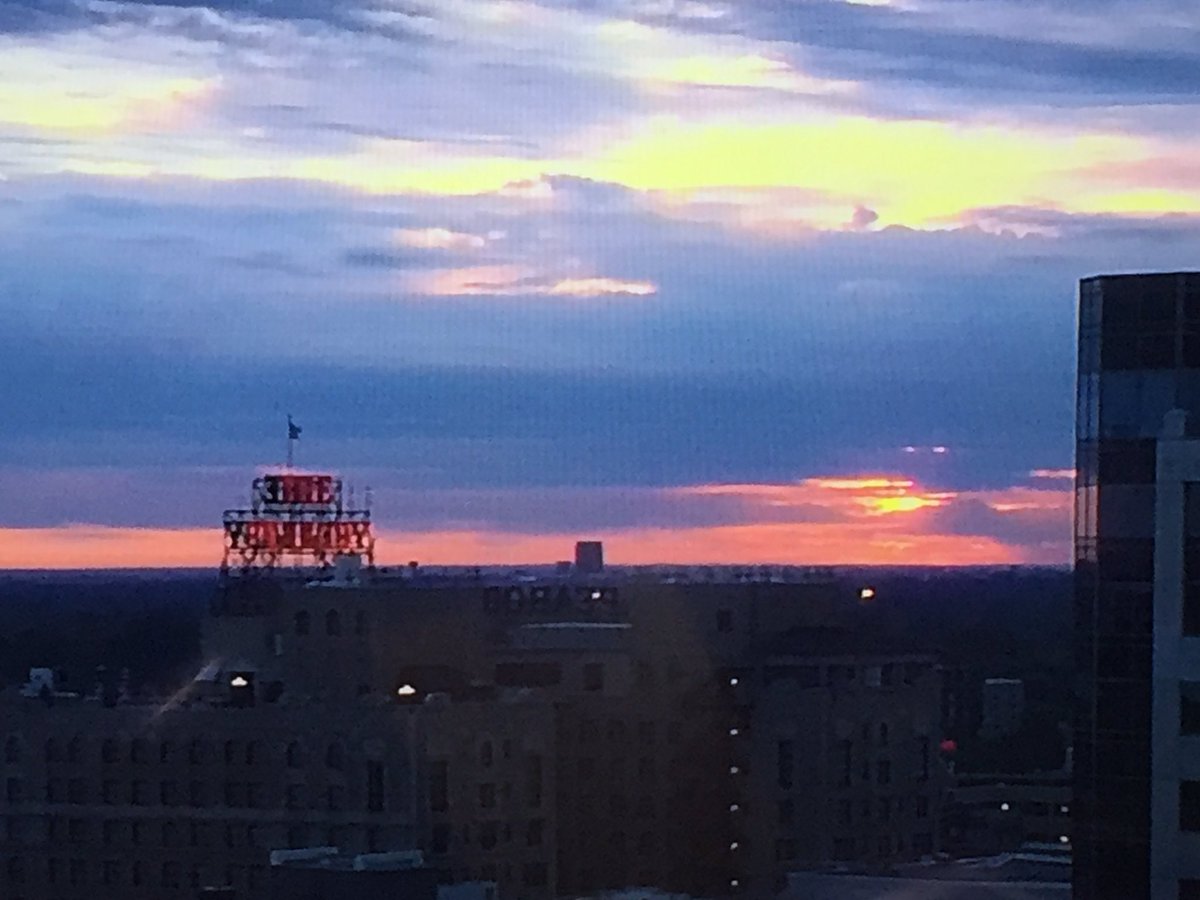 Dentonwx's tweet photo. Sunrise shot over the @PeabodyMemphis this morning. Lots of clouds but less muggy. #wmc5 #BriefRelief https://t.co/QxBy1WTM4f
