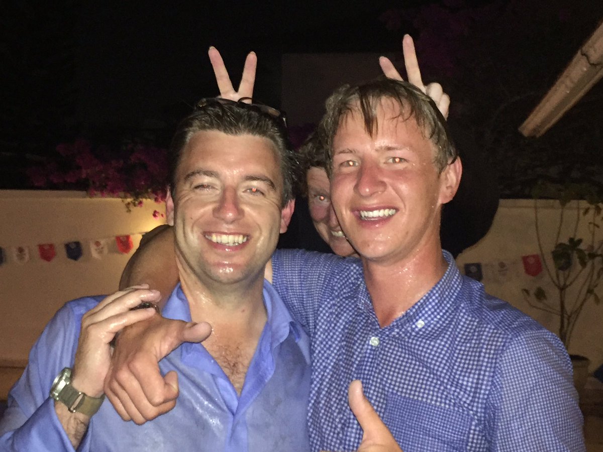 DaleyFish's tweet image. 🇬🇧pool party @StevenWilde1