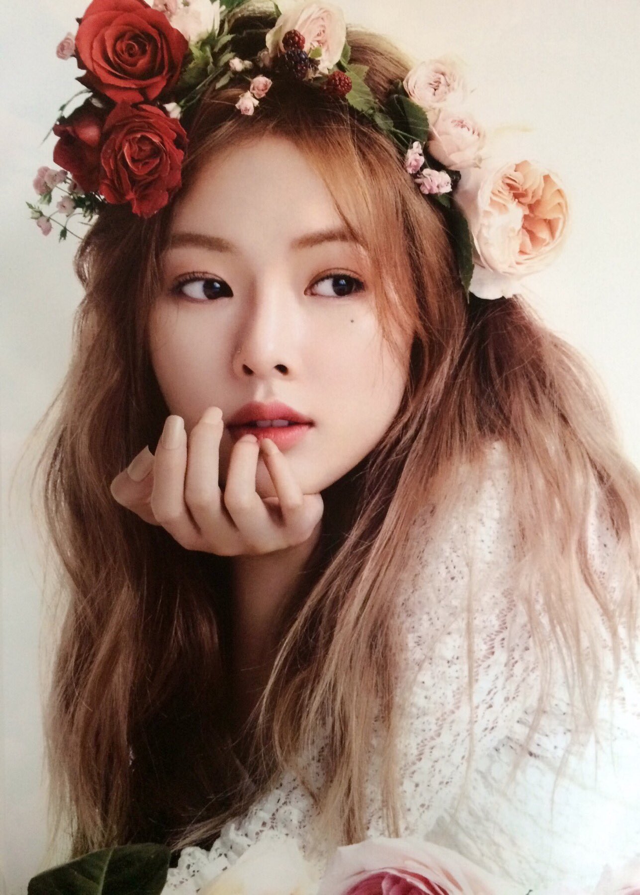 kim hyuna updates on twitter photoshoot hyuna para a allure kim hyuna updates on twitter photoshoot hyuna para a allure
