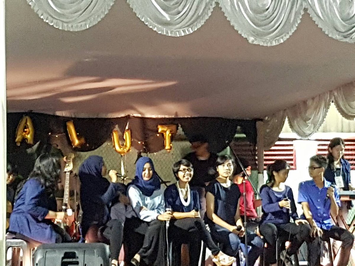 KP PSYMPHONY tercinta lagi tampil!!! Mereka bakal nampilin 3 lagu loh! 😍😍😍

#tendapurnama2016