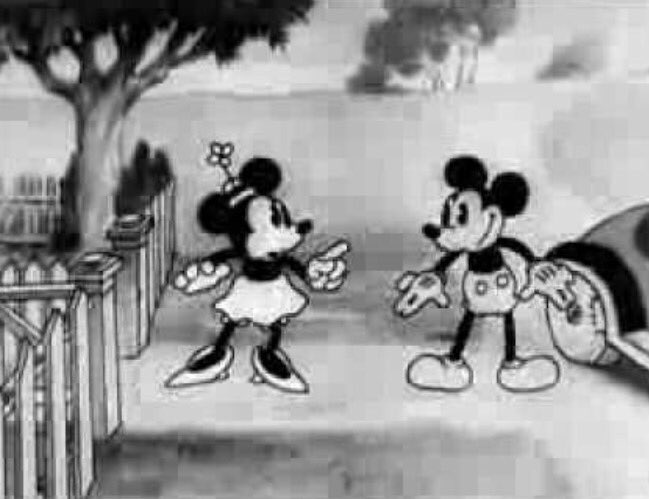 ミーハーな映画好き Twitter પર ミッキーとミニーの 声優は結婚している 1930年代に映画で ミッキーとミニーを 担当していた声優は 共演がきっかけで 実際に結婚した