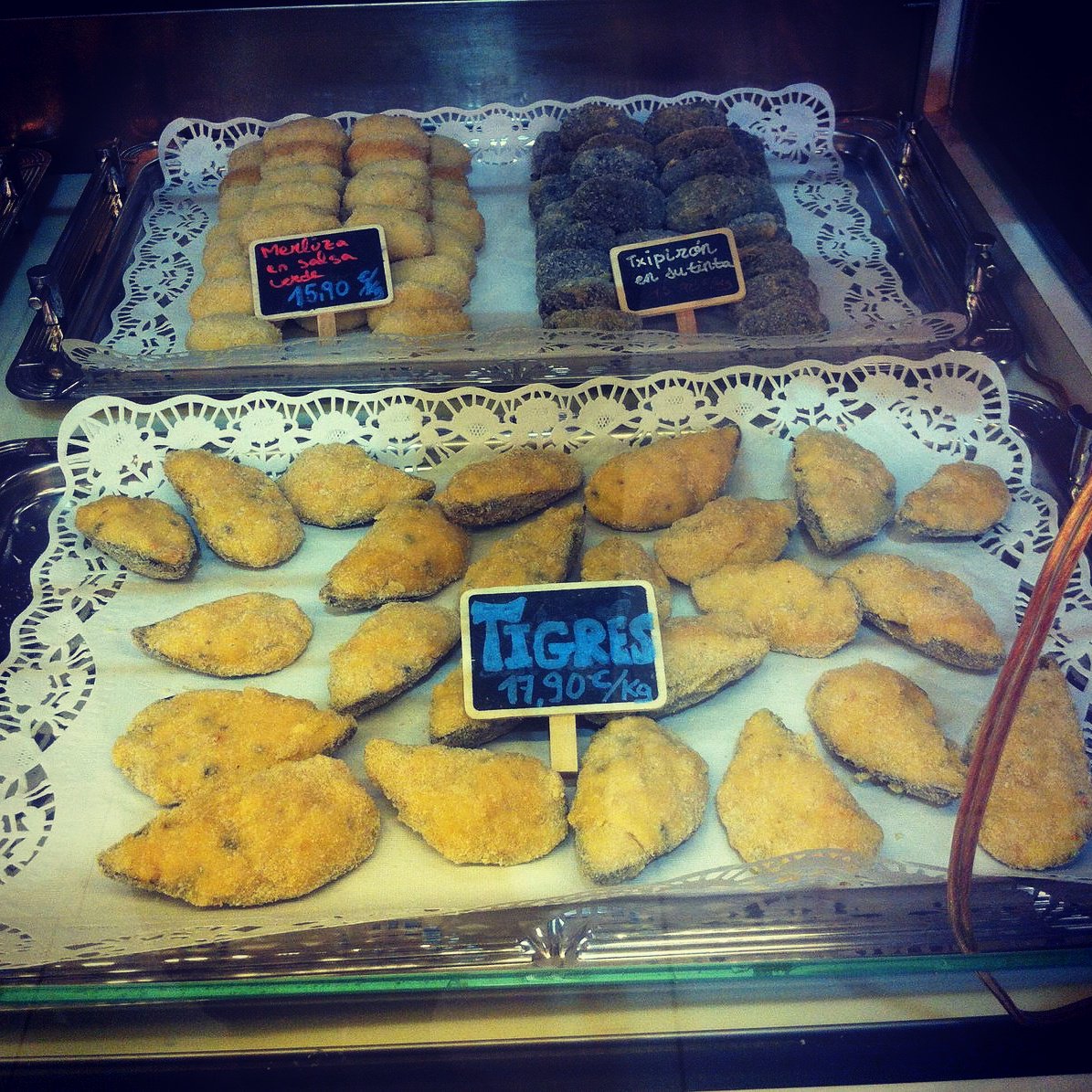 DeliCroq's tweet photo. Ya estamos de vuelta, os esperamos en el #MercadoDeLaPaz #quehambre #querico #Croquetas #comidacasera https://t.co/ehgrq1llSk
