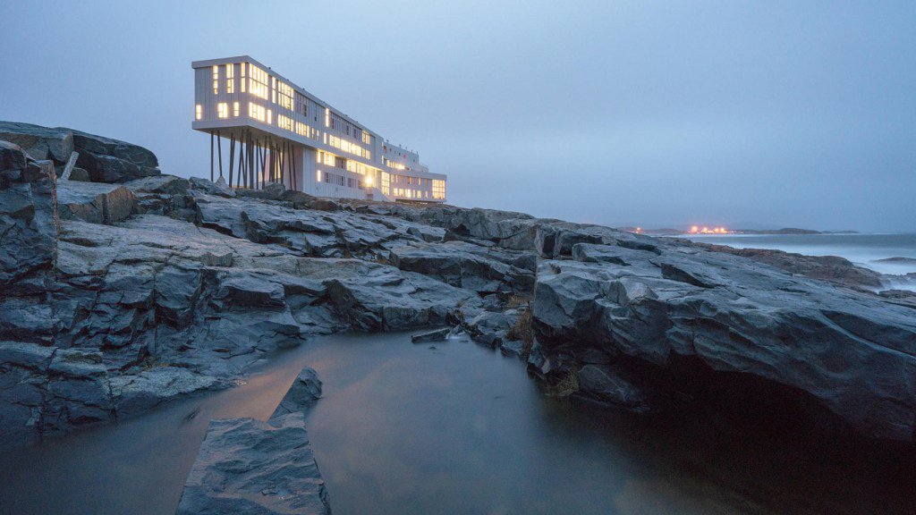 LuxTravelExpert's tweet photo. Top 10: world’s most remote luxury hotels to get away from it all https://t.co/jGXHHuifIH https://t.co/47240BVjKY