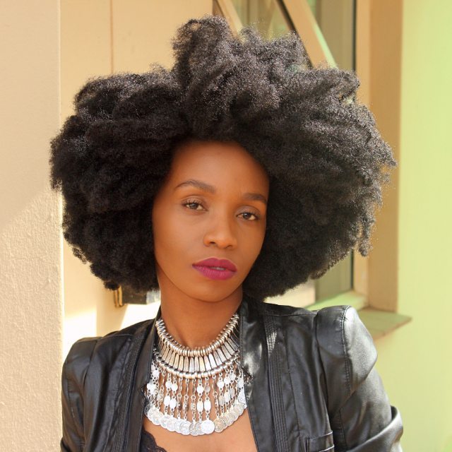 zenmagafrica's tweet photo. Top Stylish #Africans On Instagram This Week!!!
1.) @TheKhoi_Fro from Botswana. Rt &amp; Read: https://t.co/TOHMDWfVIT https://t.co/e3gGWR0D0b