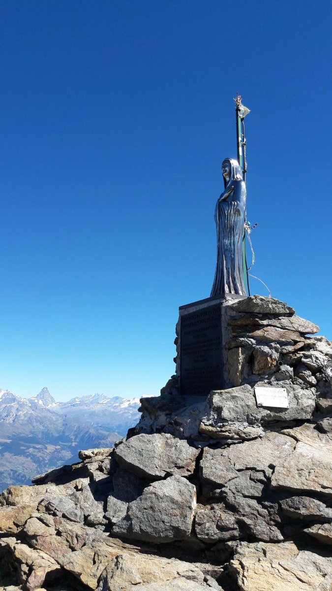 Cuoregrintapass's tweet photo. directly from #aosta  #valley  #montemilius #chiarapino #relaxpostgara @Cuoregrintapass https://t.co/8mITxzxltJ