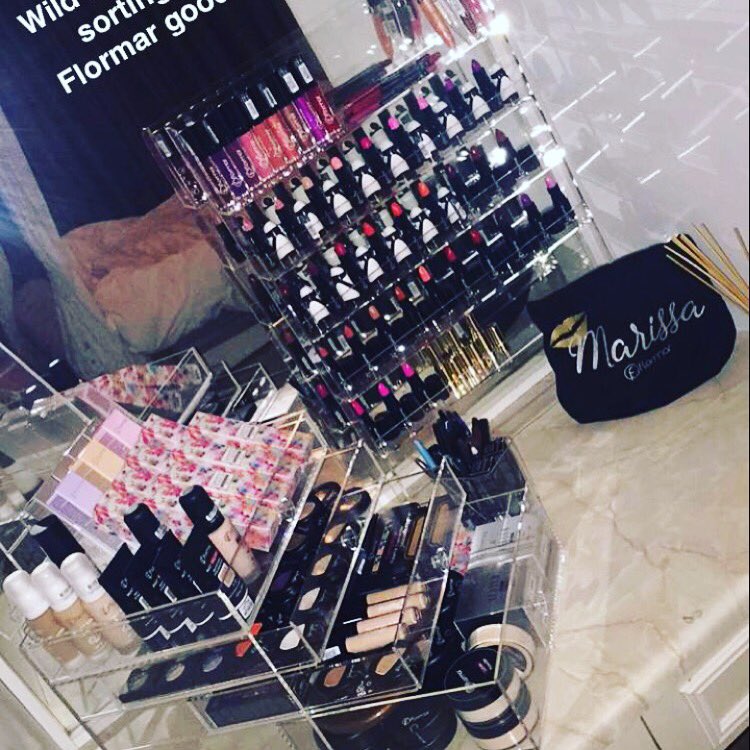 herclutterbox's tweet image. our MEGA SALE ends just #herclutterbox #sale #organisation #cosmeticorganizer #clutter #makeup #mua