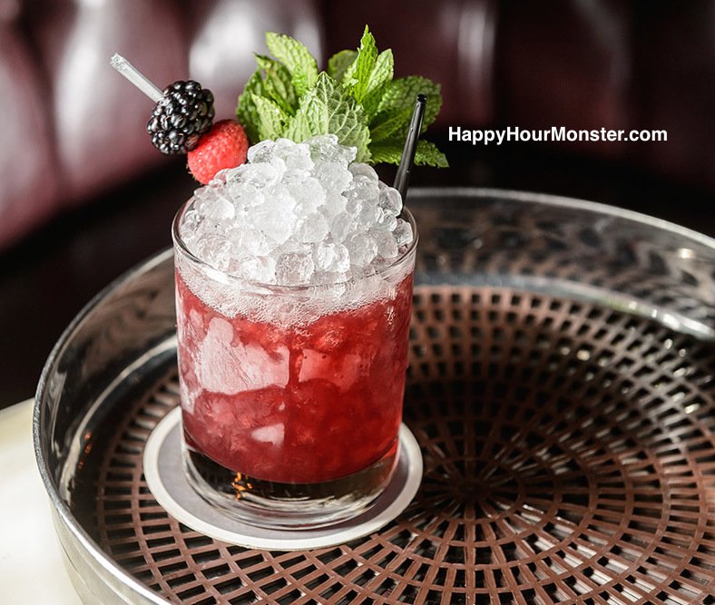 HappyHRMonster's tweet photo. Can my #ManCrushMonday be a drink? #MCM https://t.co/cD30Hq2Oij