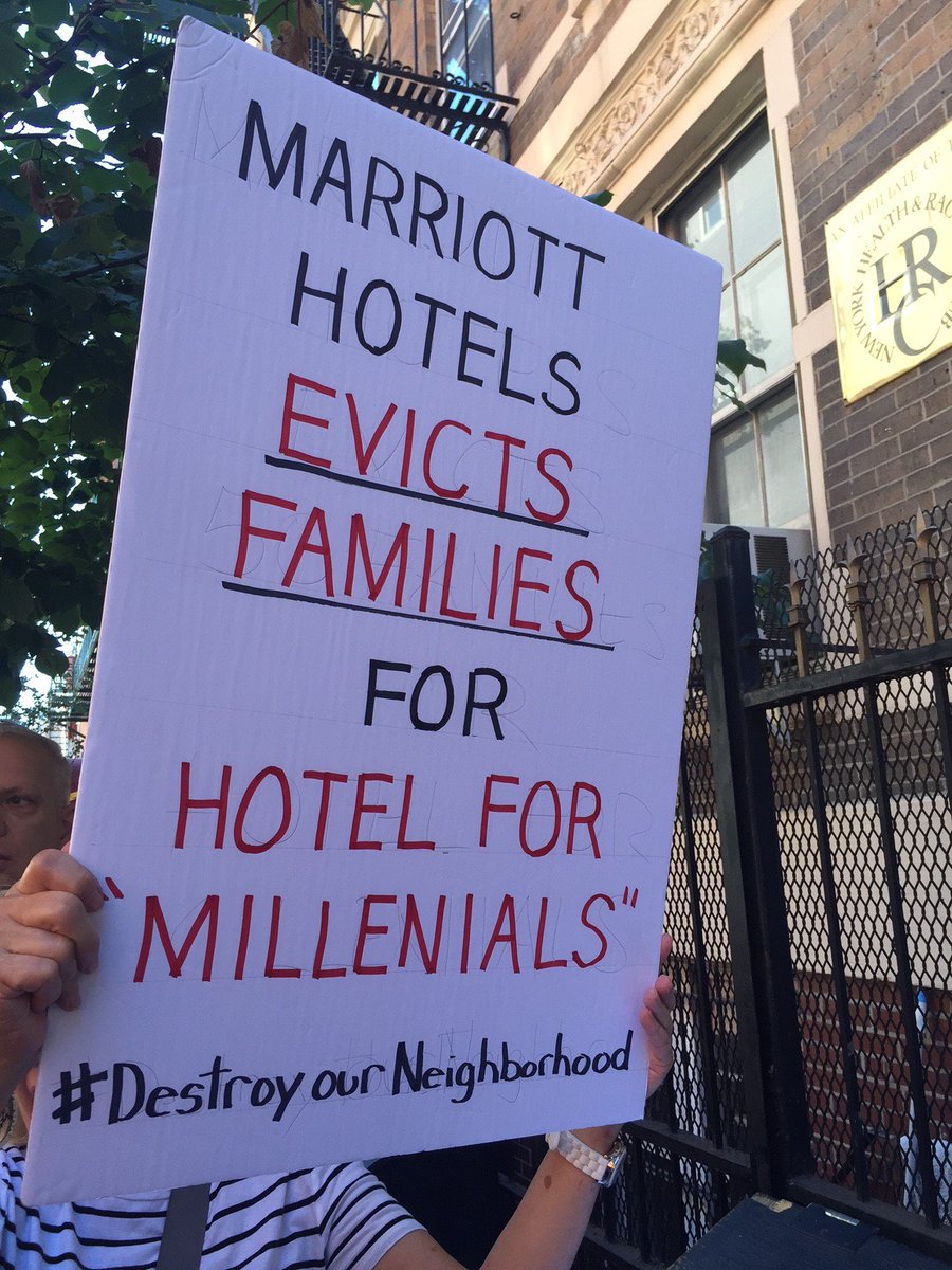 mercedessanchpr's tweet photo. .@Marriott take your #MoxyHotel elsewhere. These 5 affordable residential buildings are NEEDED on #11thSt. #Marriott https://t.co/GUosHstAmU