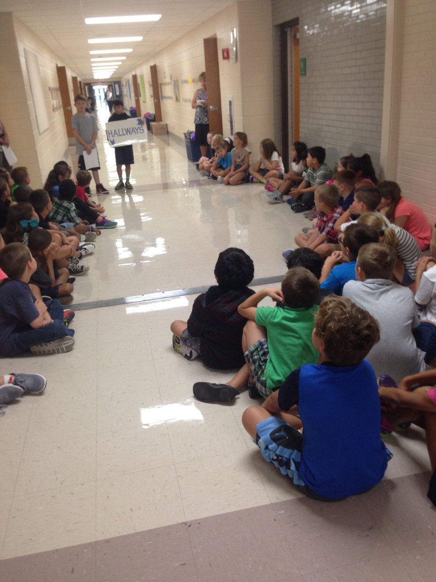 Sandy Rizzo tweet media