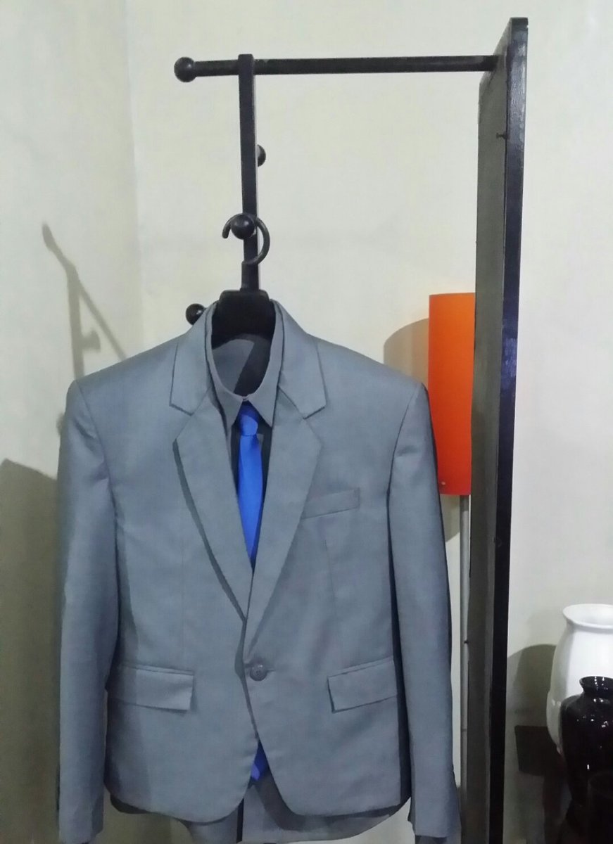 CalapiniRuel's tweet photo. ready for delivery
#2suits#graysuit#stormsuit
#longsleeve#necktie https://t.co/XyvWxRlXvx