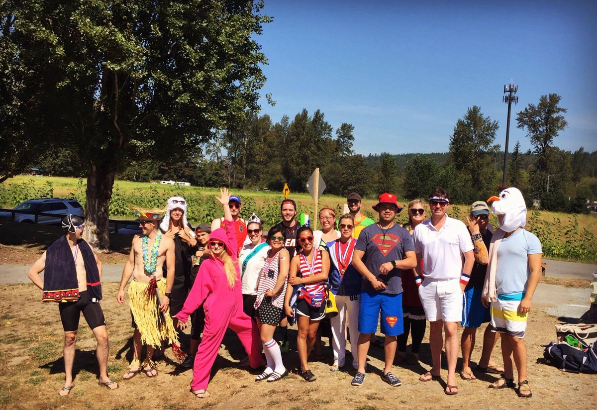 BitTitan's tweet image. The whole crew is here! What a great time #tubing and #team bonding with BT Marketing! #riverfloat #BTDayinthelife