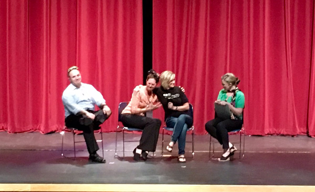 KReilley5's tweet photo. Great job @mrsbabichkbk representing #kaneland302 with @wavelengthinc ! https://t.co/VKBdn8ShGu