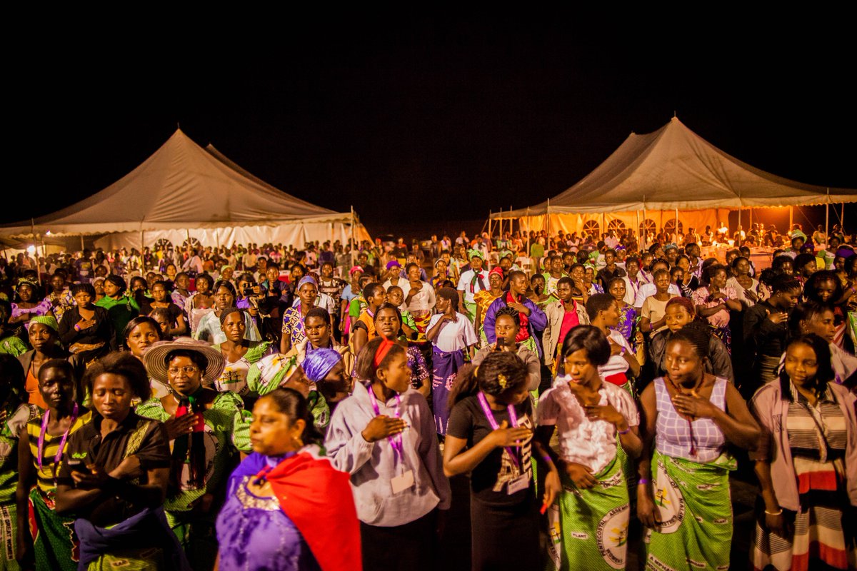 FoundMinistries's tweet image. 1400+ women attended the Women Arise Empowerment Conference in Malawi.Check facebook.com/foundationsmin… for more details