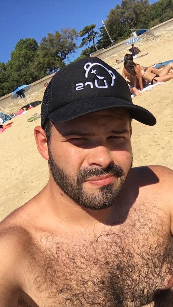 BertClem's tweet photo. Peaufine le bronzage !! #Arcachon #PylaSurMer  #URSWEARBEAR https://t.co/KadFTYJUnD