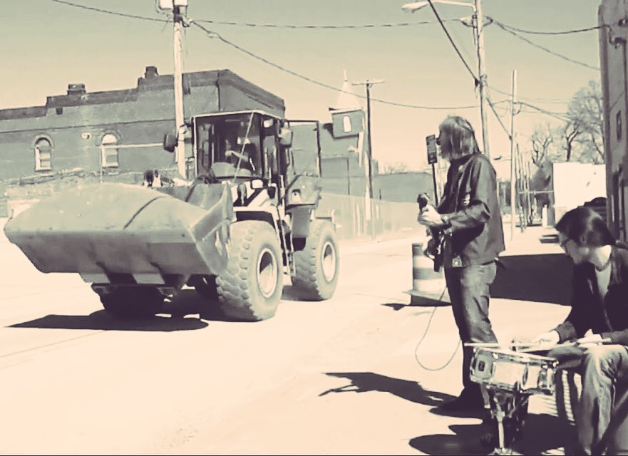 TheLowCounts's tweet image. 👀 fwd @ArtOfTheWheel Sun 6PMset Battleground Ave @EpicuriaRadio @RecordGSO @WinstonWatchman @eddiehuffman @VisitGSO