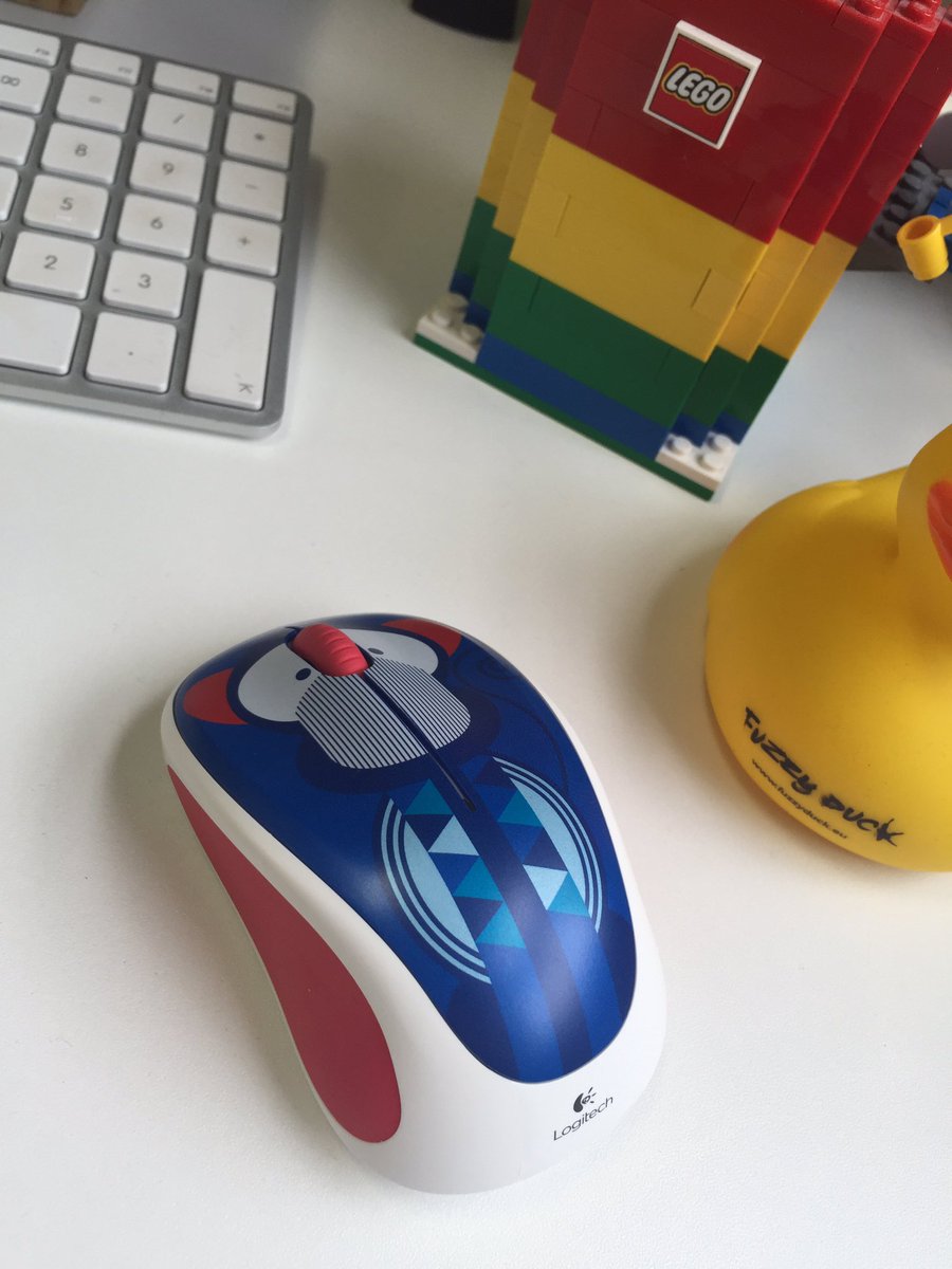 FD_Nat's tweet photo. Loving my new monkey mouse at work! Brightens up my desk even more! 🐒 @Logitech #logitech https://t.co/Cz2Vmzu7Fw