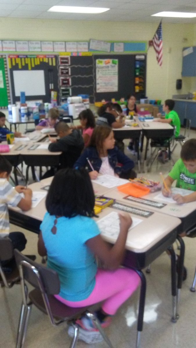 Olivia Taylor-Paszkowski tweet media