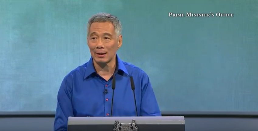 GSAsingapore's tweet photo. National Day Rally: PM Lee recognises role of Graphic Designers contributing to SG as a Smart Nation. #ndr2016 https://t.co/jHlP4vpiA0