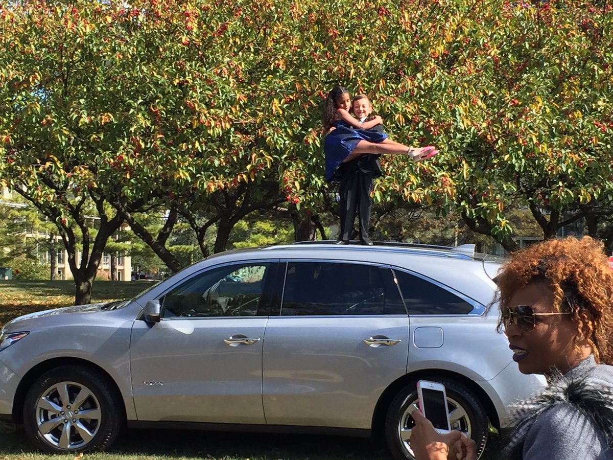 OURTHREESONS's tweet photo. #mythreesons #mdx #Acura https://t.co/OpTcAXz9NS