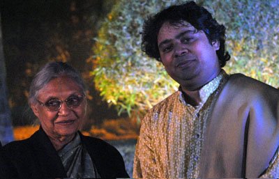 SufiBands's tweet photo. Sukoon sufi with Sheila Dikshit....
#sufiband  
Visit Now: https://t.co/4tUzgZlC48 https://t.co/SEHsot6vRm