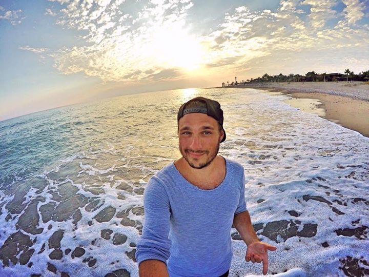 capster_dj's tweet photo. Last evening 🍹🌴😏 tomorrow back to work 💻🎧 
#capster #tour2016 #holigaudy https://t.co/K1cqfUaPCi