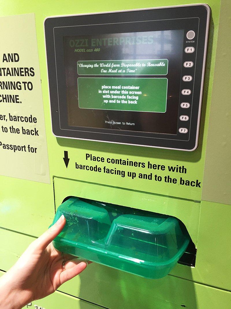 HokieDining's tweet photo. #VTReusable containers are free w/ HokiePassport - please remember to return them after use to the OZZI machines! ♻️ https://t.co/AAQWDu3PRq