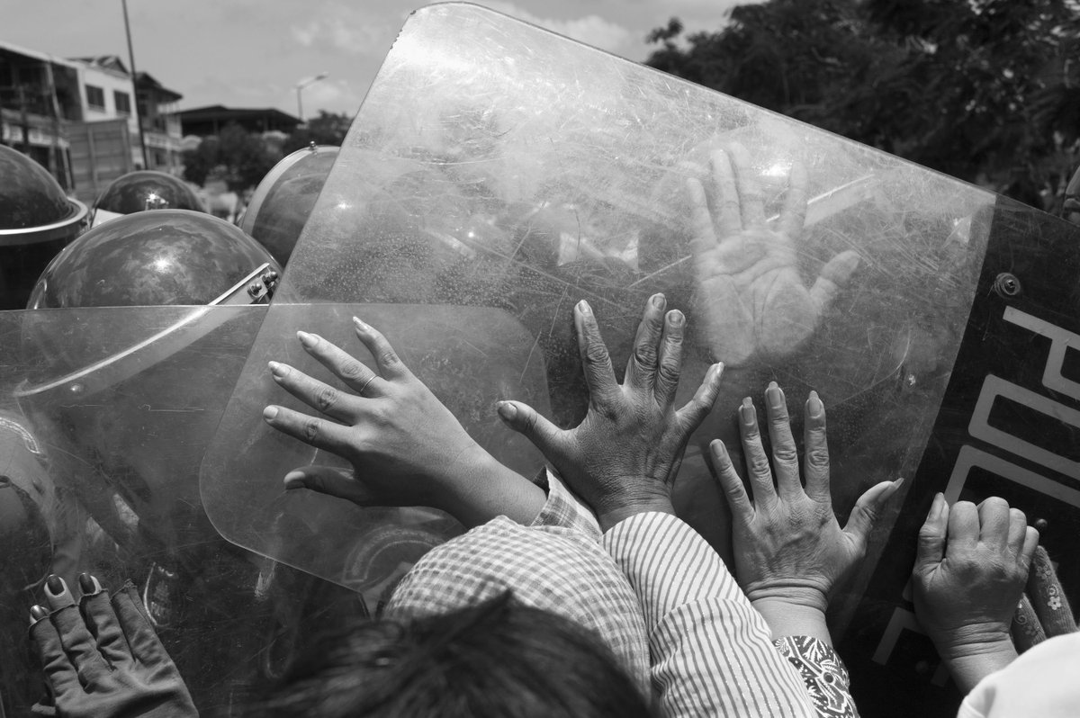 Explore John Vink's personal reflection on his time in Cambodia bit.ly/2bb1V1m © <a href="/vinkjohn/">John Vink</a>/#MagnumPhotos