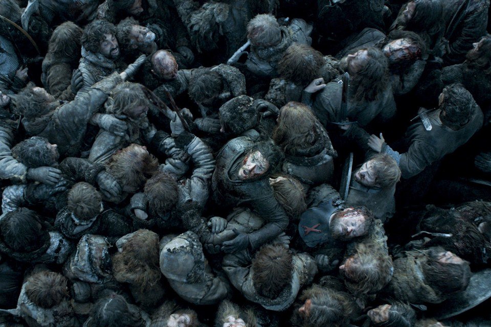 HaringtonFrance's tweet photo. Miguel Sapochnik réalisateur de #GOTS6E9 a révélé que cette scène est en fait une idée de Kit (tirée d'un cauchemar) https://t.co/Tuq5tux4xW