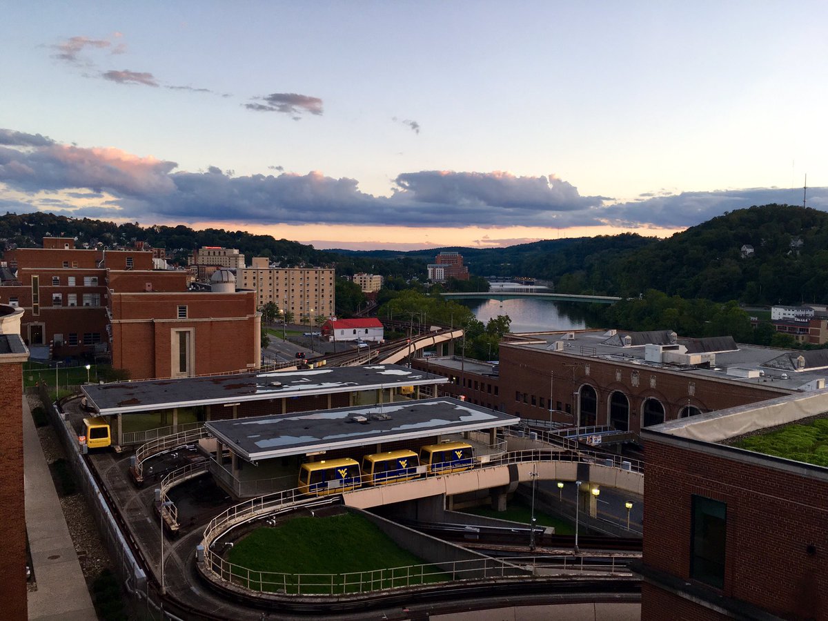 WVU_Views's tweet photo. Views like this are the ones that we miss when we're gone in the summer. https://t.co/3G1kstef5H