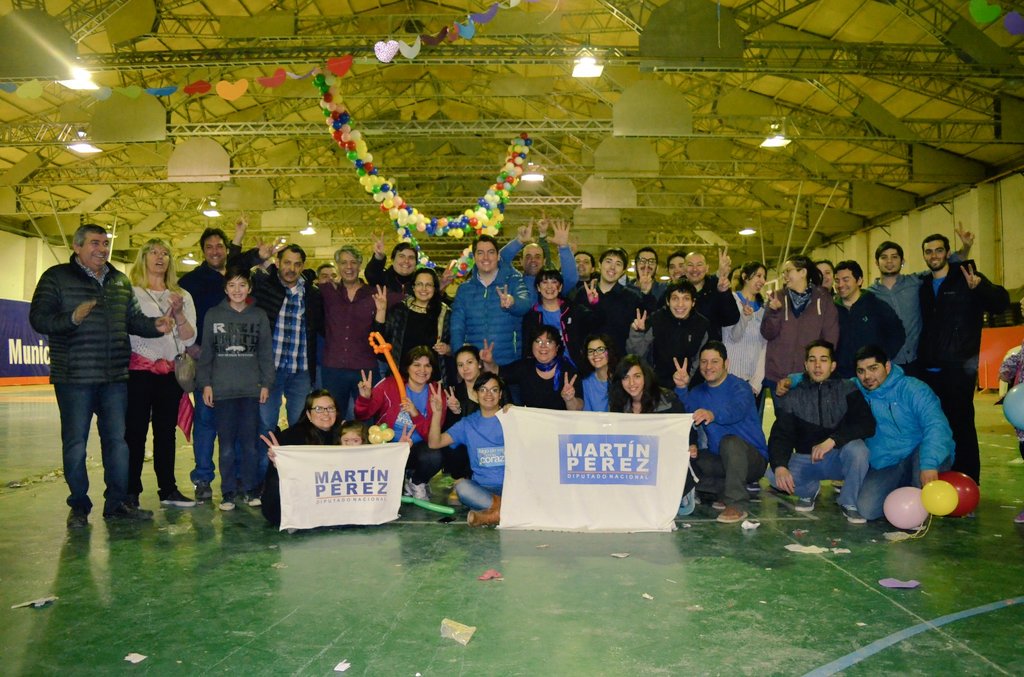 GonzaFerro's tweet photo. Celebración del día del niño para más de 7mil vecinos y en beneficio de las inst. de Ed. Especial @MartinPerezTDF https://t.co/CIQCOBNVbH